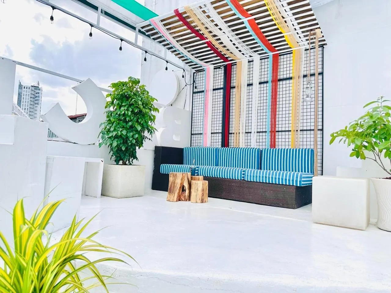 Spacious Penthouse Private Rooftop In D1 Hcmc Ho Chi Minh City Vietnam